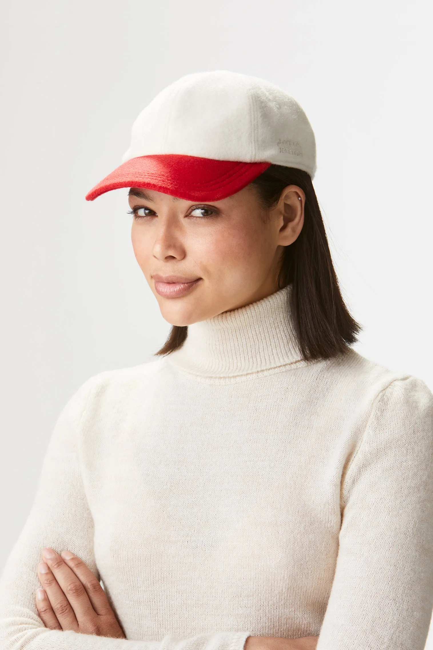 Adjustable Two-Tone Cashmere Baseball Cap