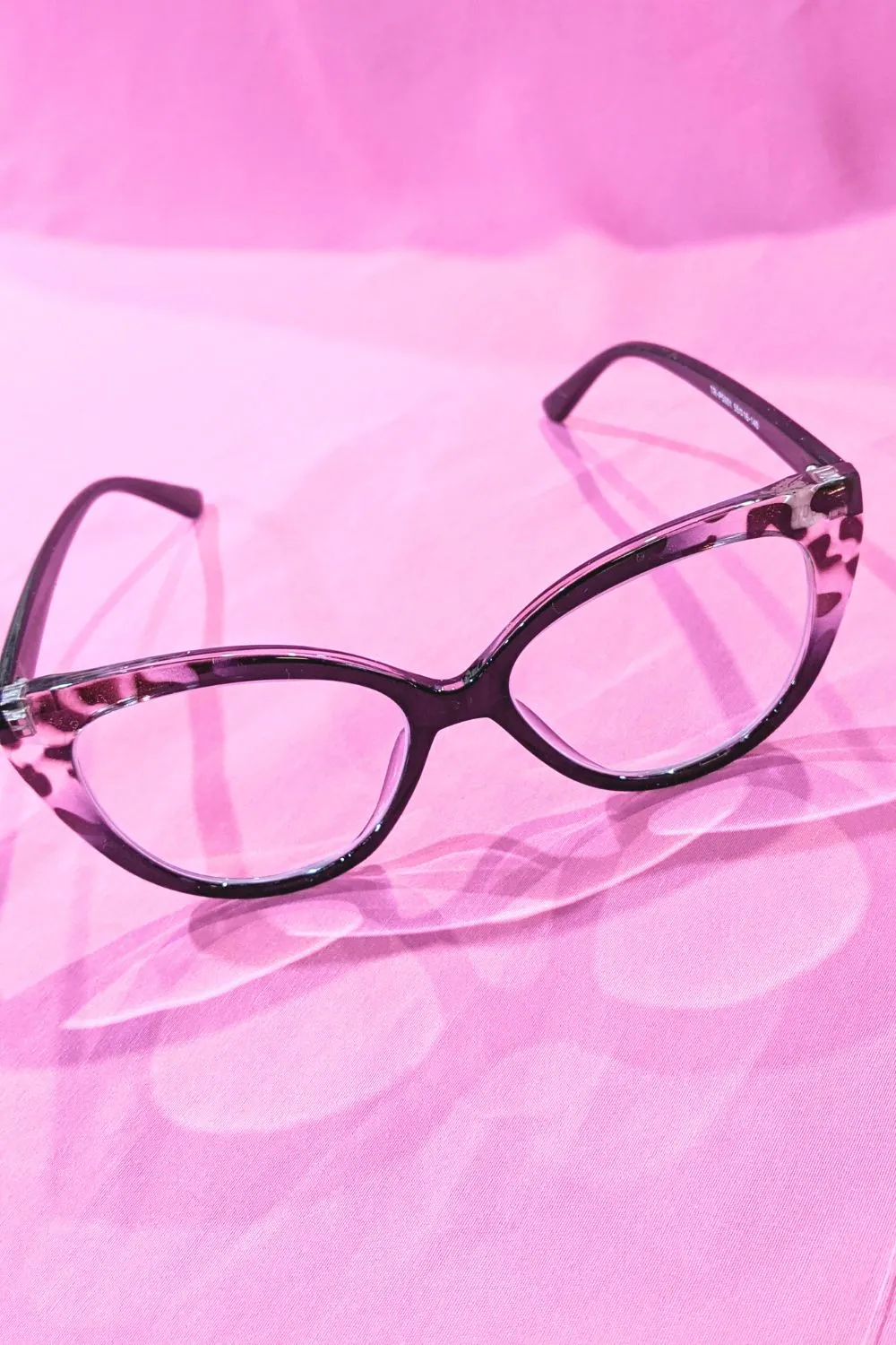 Eleanor Reading Glasses - Black Tort - 2.00