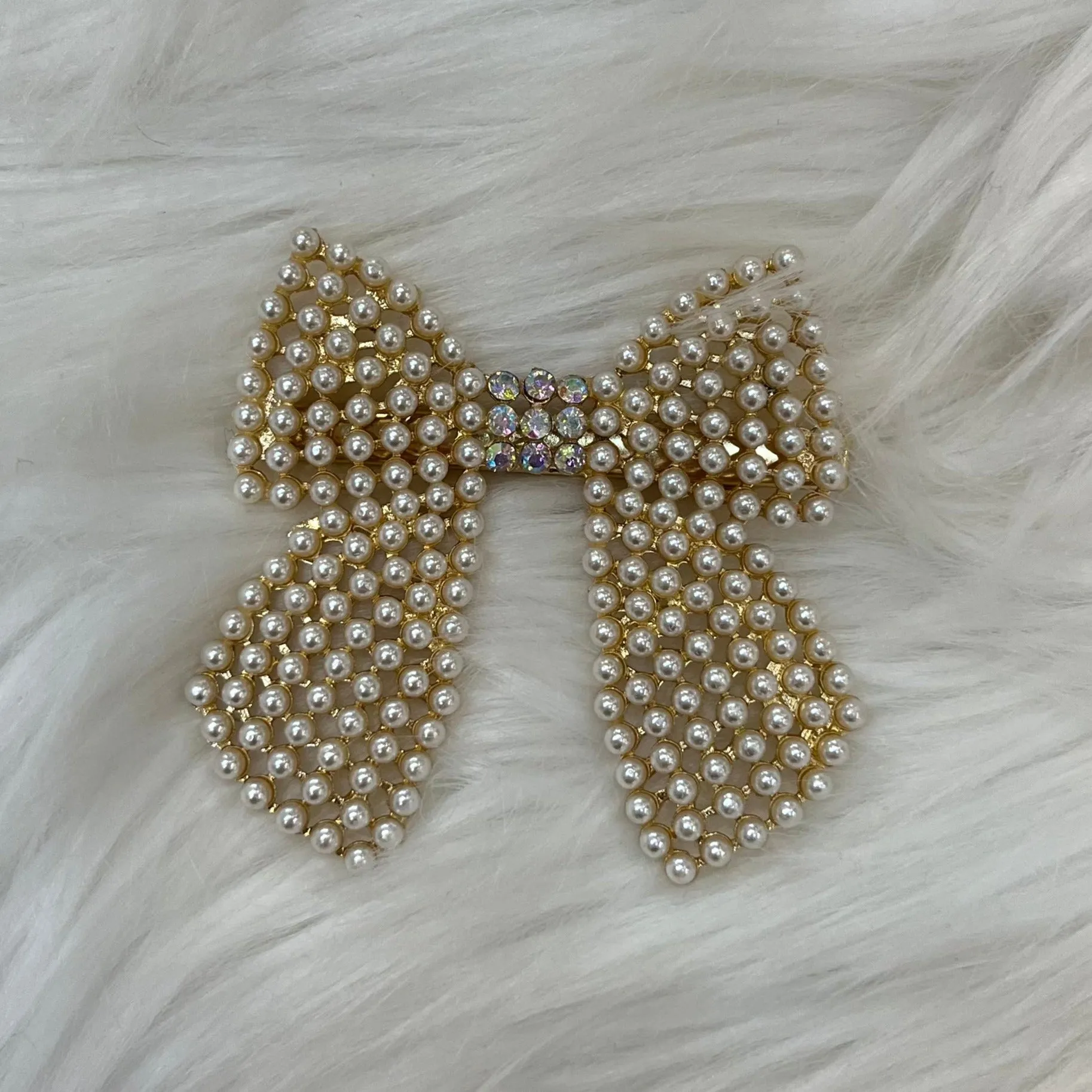 Hampton Dreaming Pearl Bow Hair Barrette