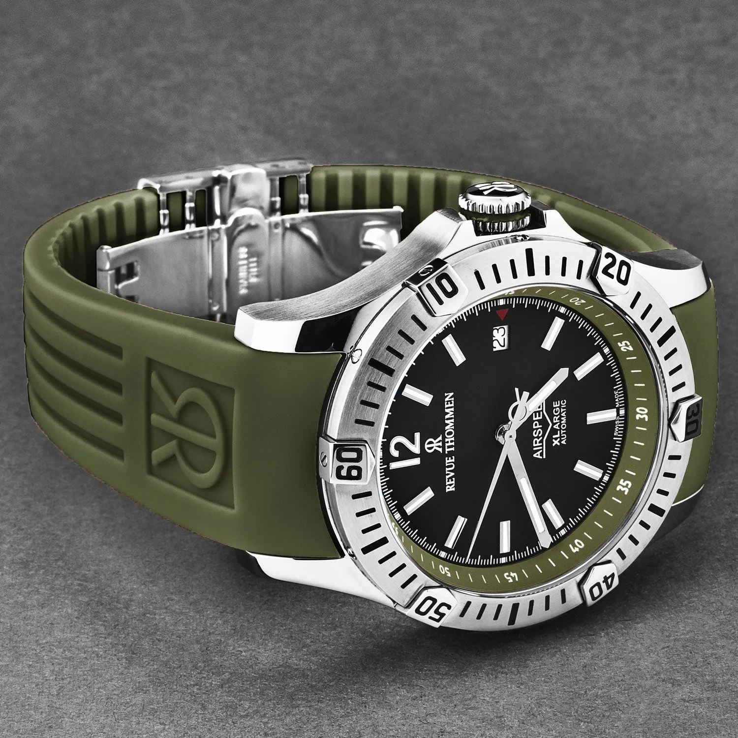 Revue Thommen Men's 'Air speed' Black Dial Green Rubber Strap Automatic Watch 16070.4634